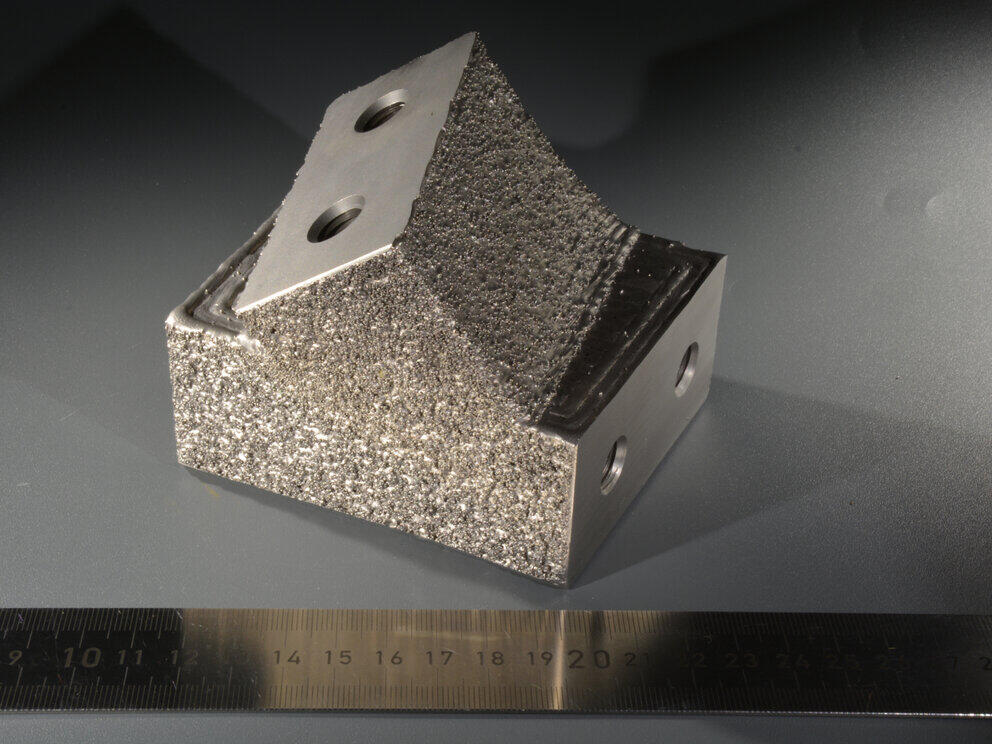 Metallischer Konstruktionsknoten